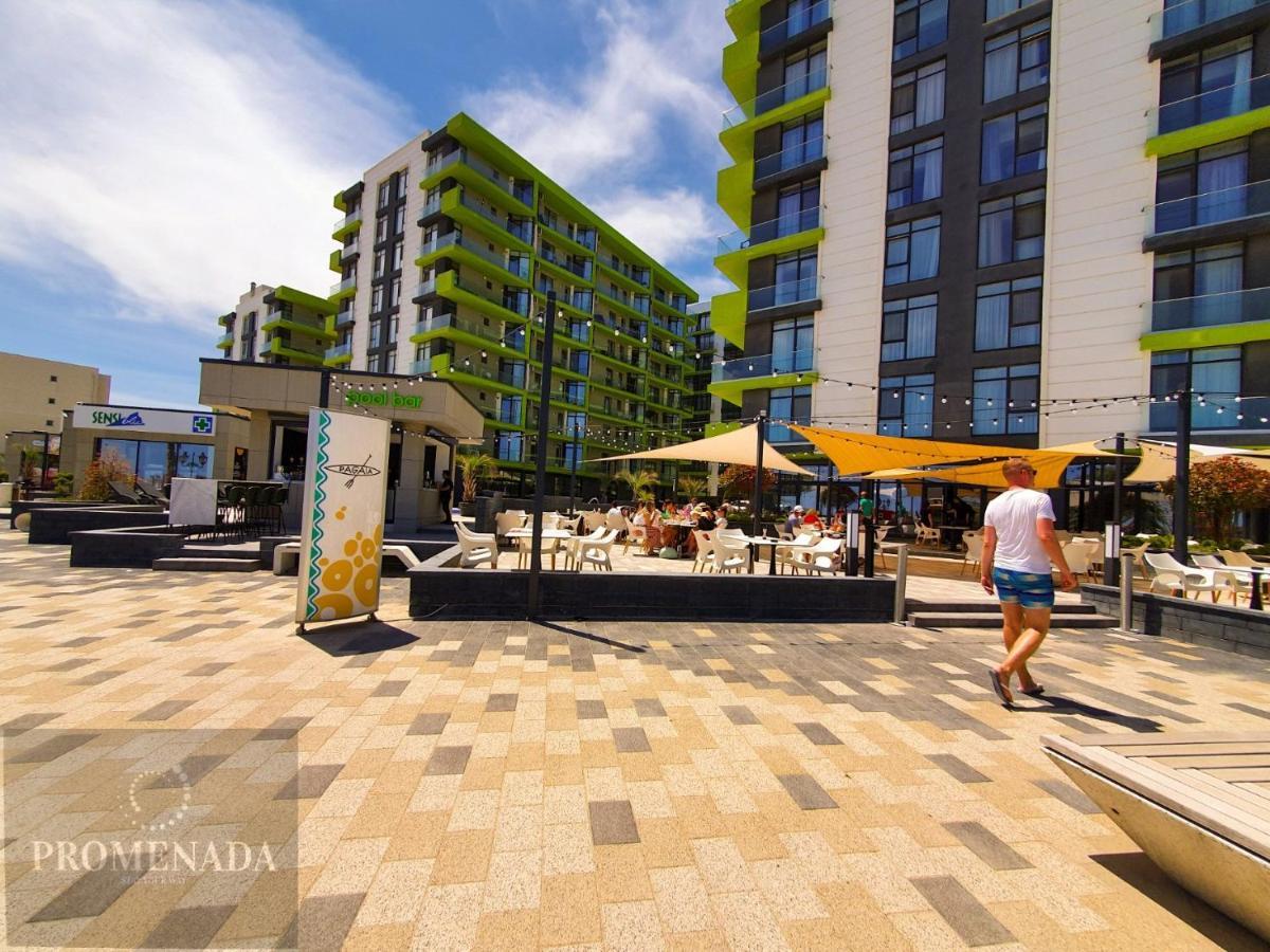 Sunfest Aparthotel Pool & Spa Mamaia Nord Năvodari Extérieur photo