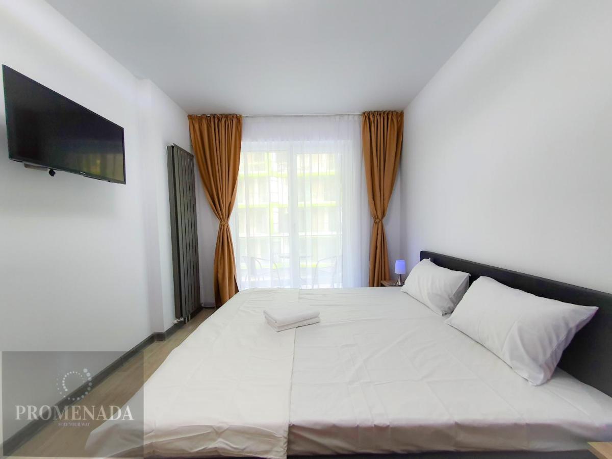 Sunfest Aparthotel Pool & Spa Mamaia Nord Năvodari Extérieur photo