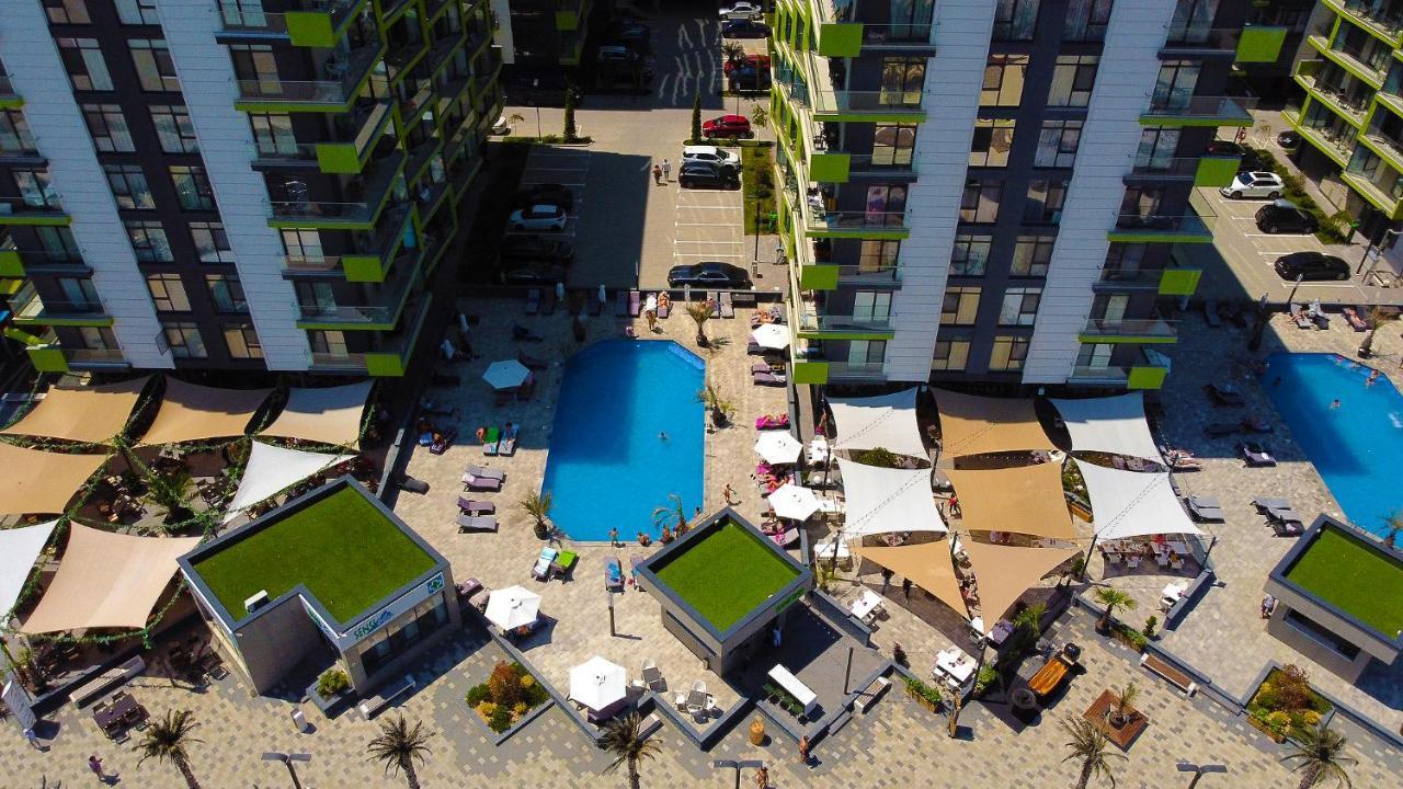 Sunfest Aparthotel Pool & Spa Mamaia Nord Năvodari Extérieur photo